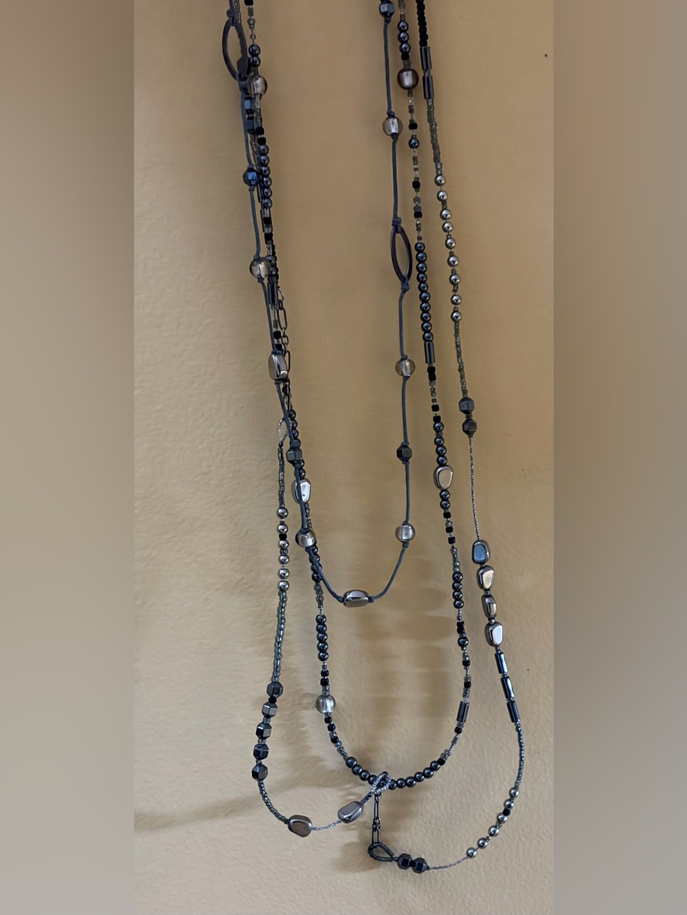 * Silpada Dewdrops Multi-Strand Sterling Hematite Bead Necklace N2097 *
